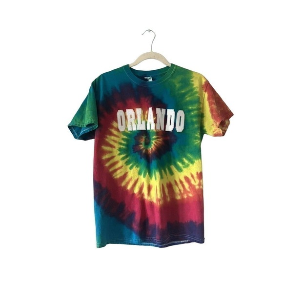 Unisex Size Medium Shirt Tourist Travel Orlando Tie Dye Rainbow Colorful Y2K Top - Picture 1 of 7